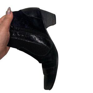 Un Tour En Ville Black Metallic Leather Ankle Boots Made in France